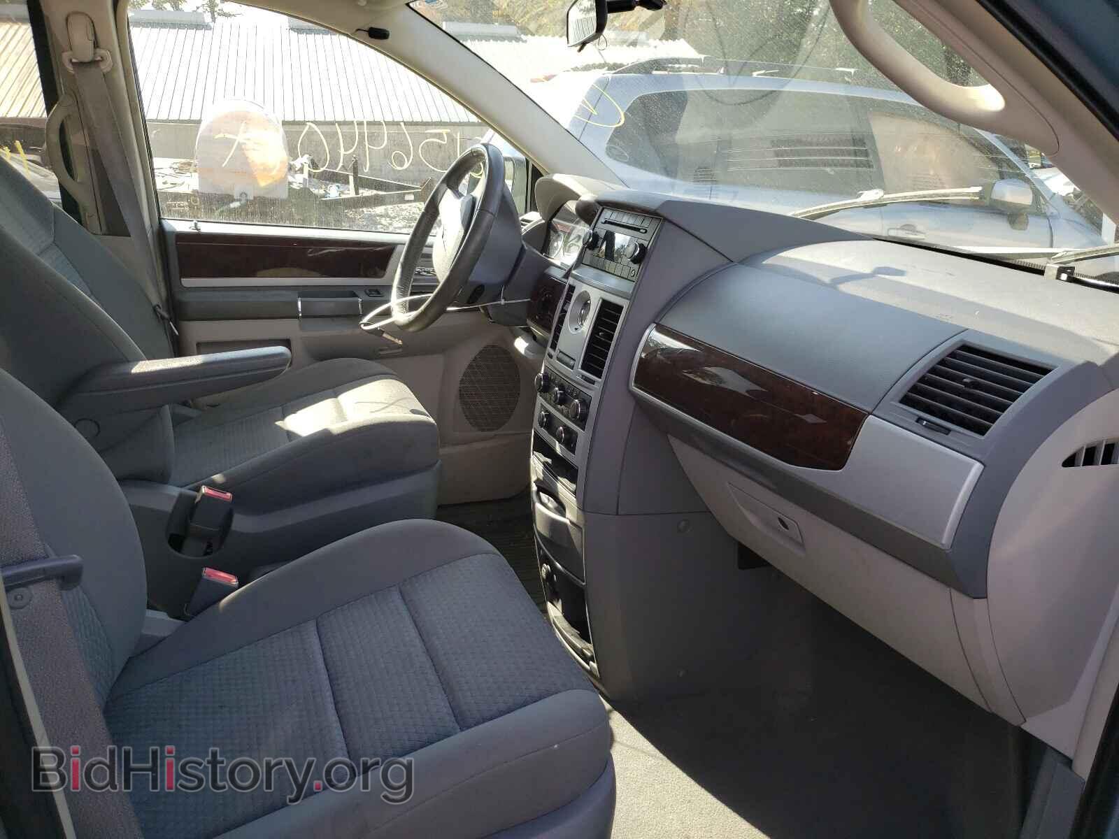2010 CHRYSLER MINIVAN - VIN: 2A4RR5D18AR240587 - Фото 5