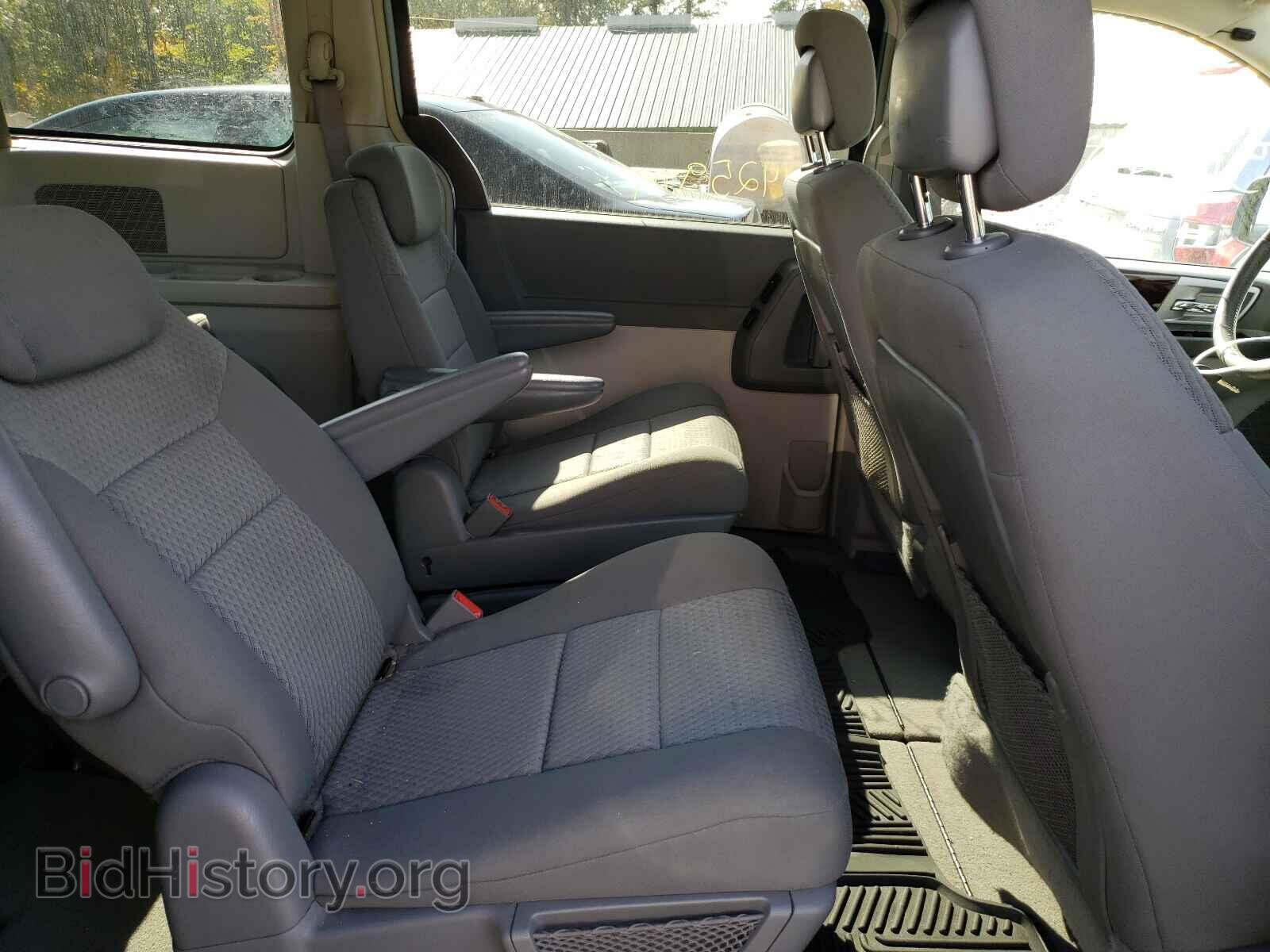 2010 CHRYSLER MINIVAN - VIN: 2A4RR5D18AR240587 - Фото 6