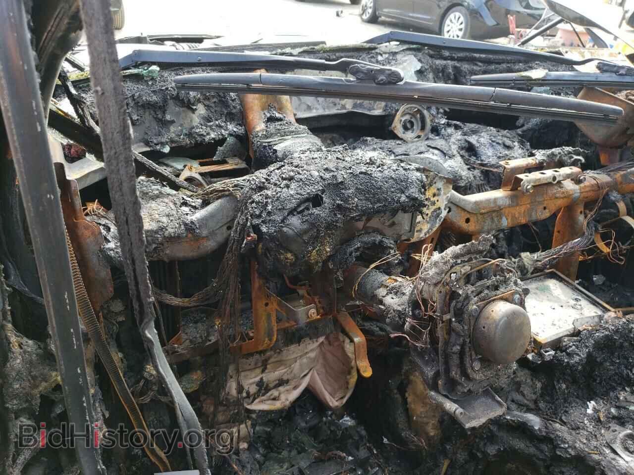 2017 CHRYSLER 300 - VIN: 2C3CCABG9HH628736 - Фото 9