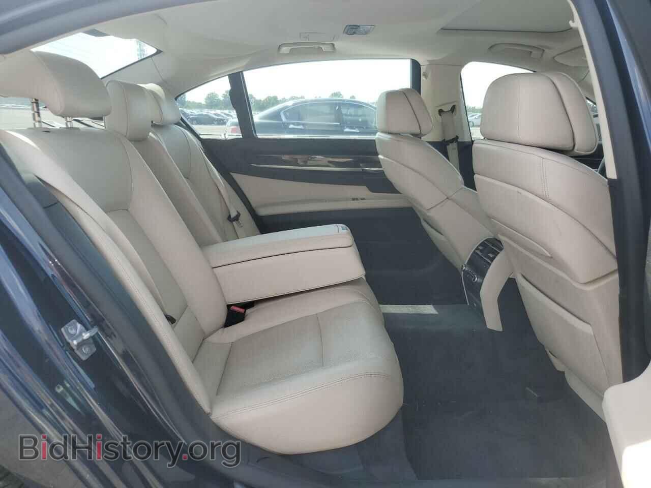 2011 BMW 7 SERIES - VIN: WBAKC8C52BC433131 - Фото 10
