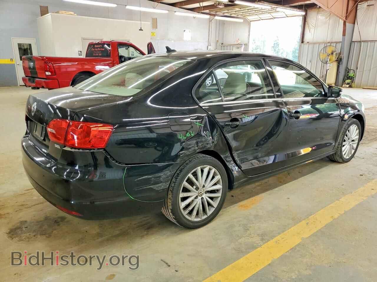 2014 VOLKSWAGEN JETTA - VIN: 3VWL17AJ7EM388954 - Photo 3