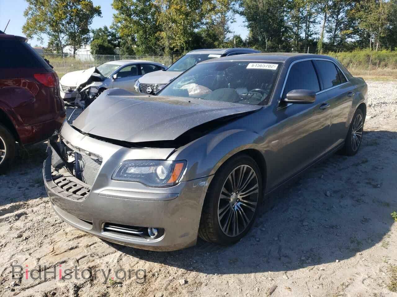 2012 CHRYSLER 300 - VIN: 2C3CCADT3CH115310 - Фото 2