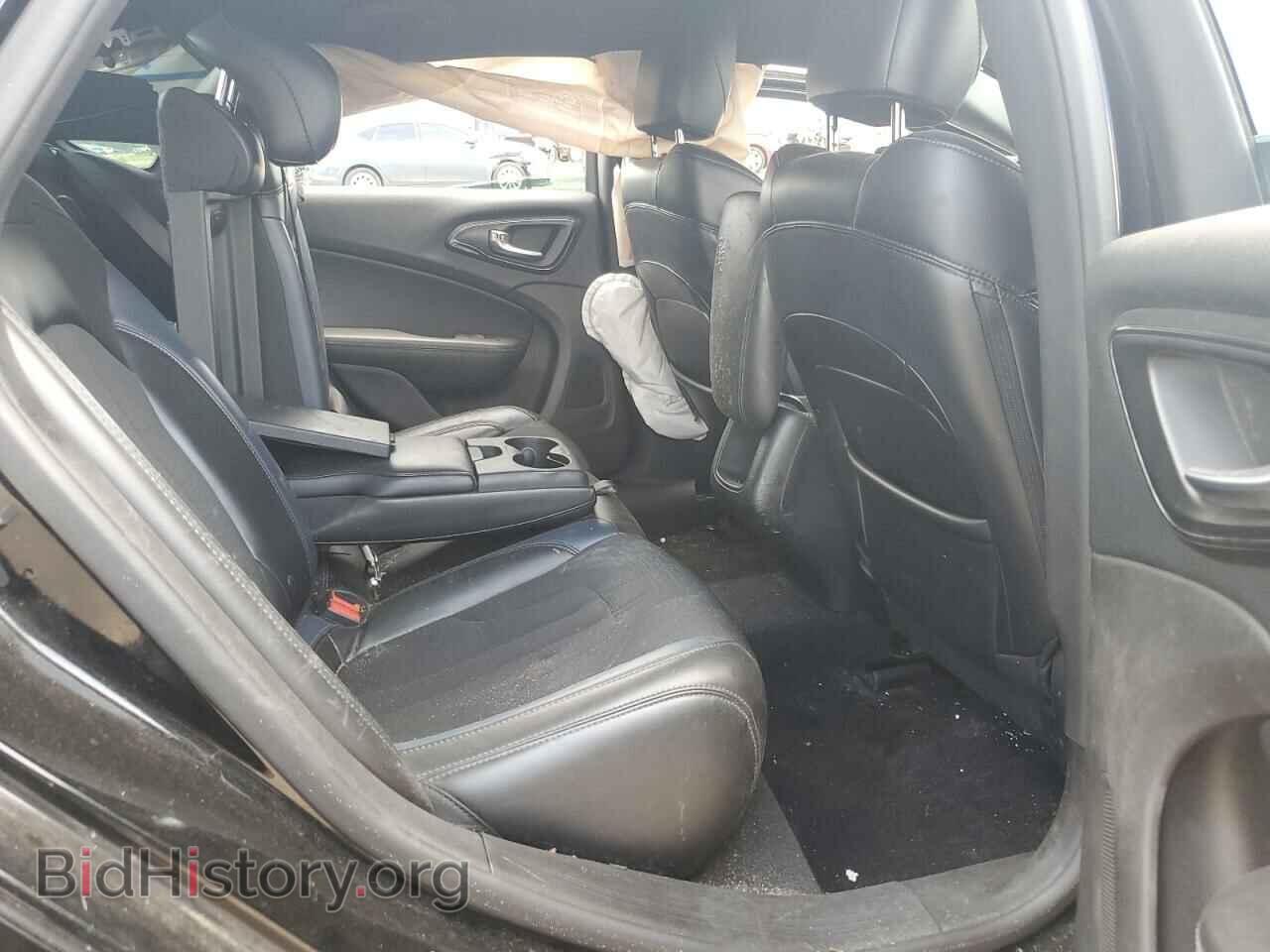 2016 CHRYSLER 200 - VIN: 1C3CCCBG7GN109833 - Фото 10