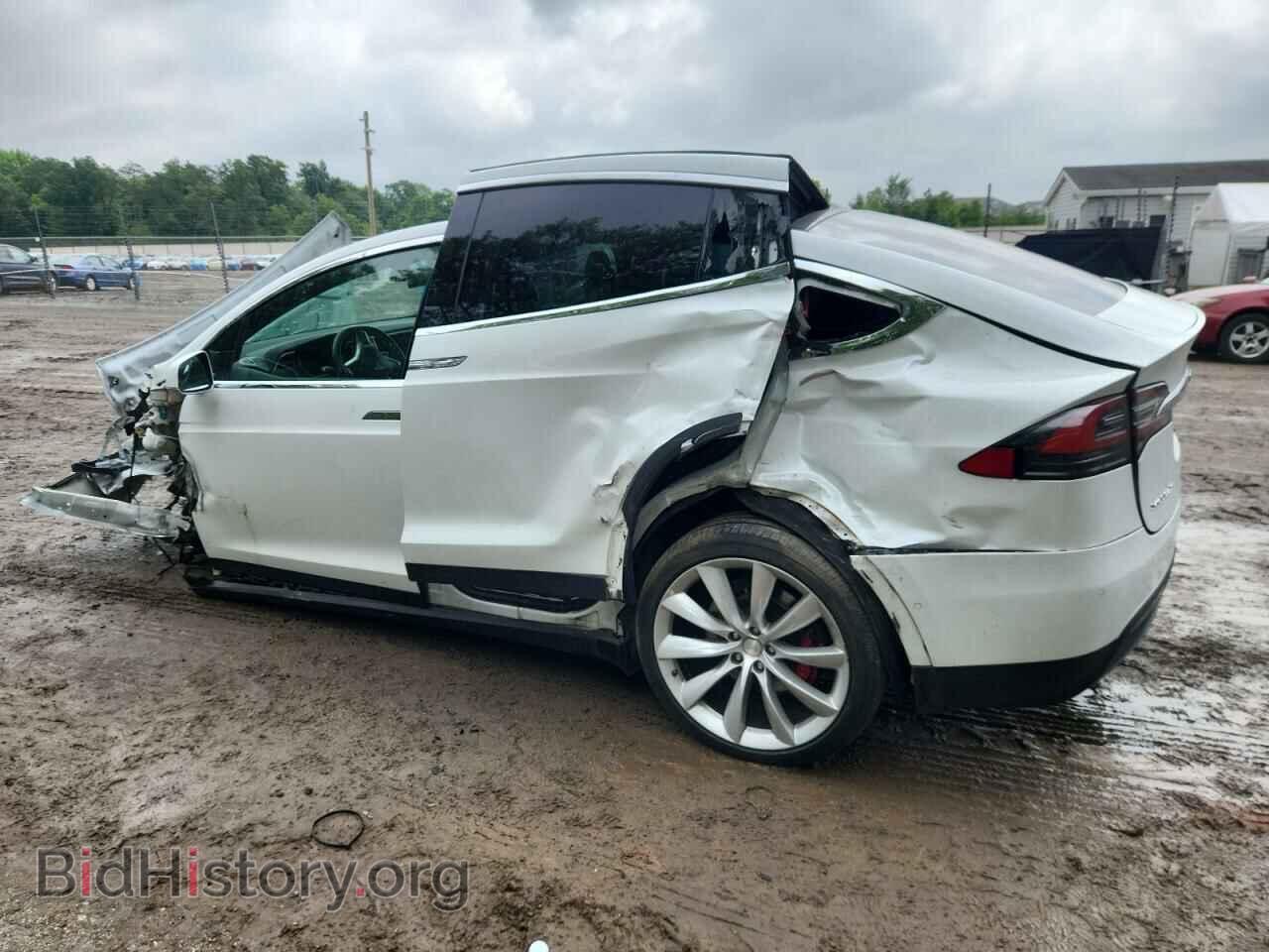 2016 TESLA MODEL X - VIN: 5YJXCBE45GFS00266 - Фото 2