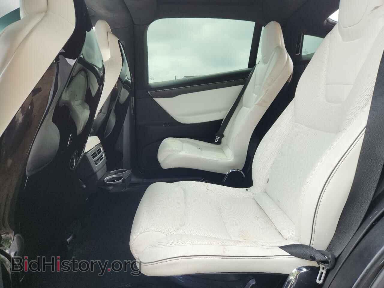2016 TESLA MODEL X - VIN: 5YJXCBE45GFS00266 - Фото 11