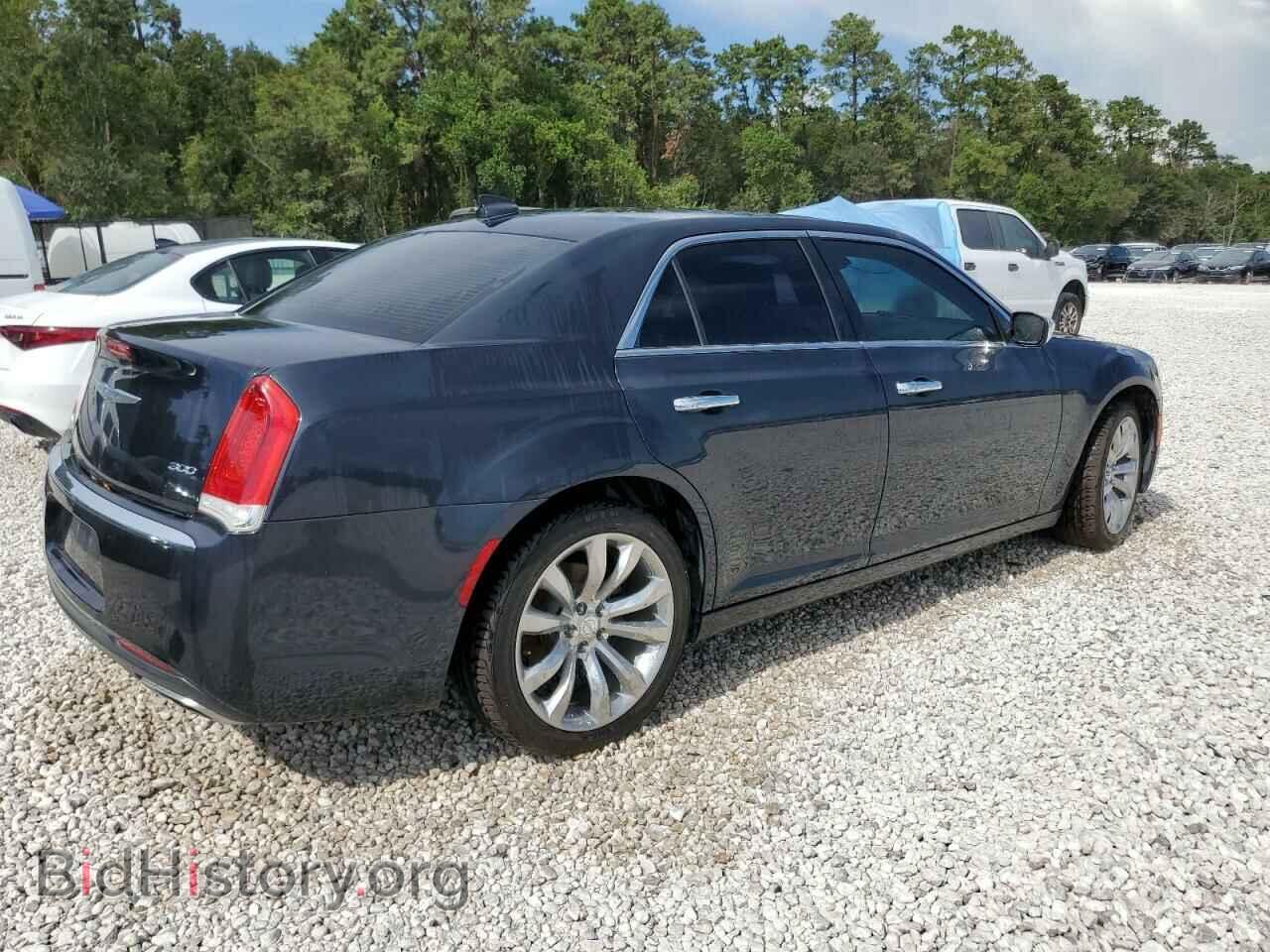 2019 CHRYSLER 300 - VIN: 2C3CCAEG0KH697480 - Фото 3