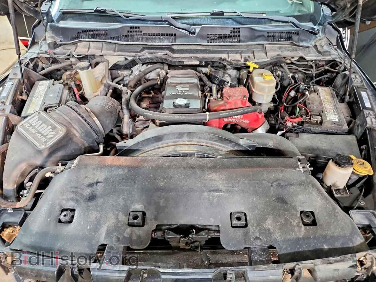 2016 RAM 3500 - VIN: 3C63R3HL6GG282869 - Photo 11