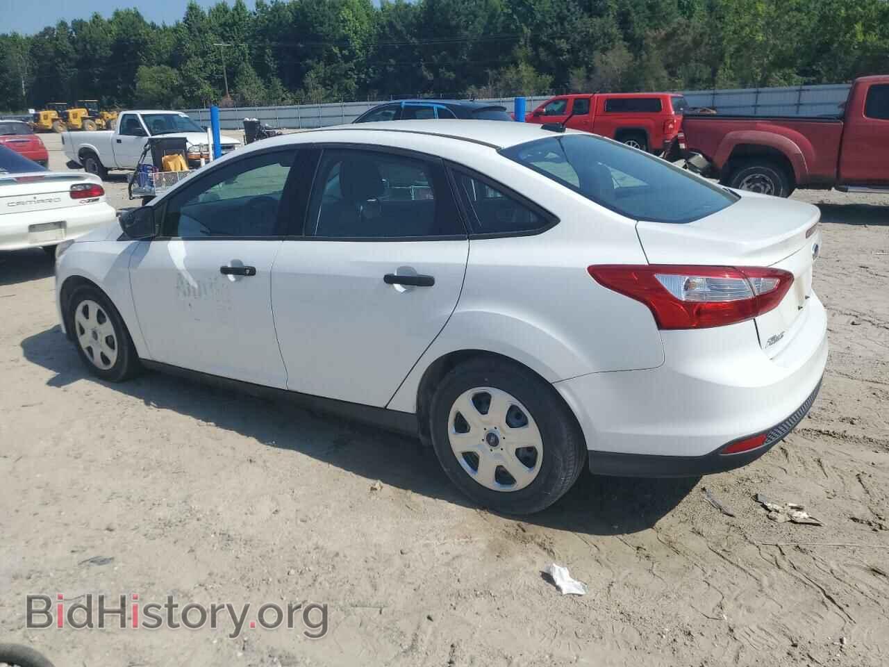 2013 FORD FOCUS - VIN: 1FADP3E26DL207432 - Photo 2
