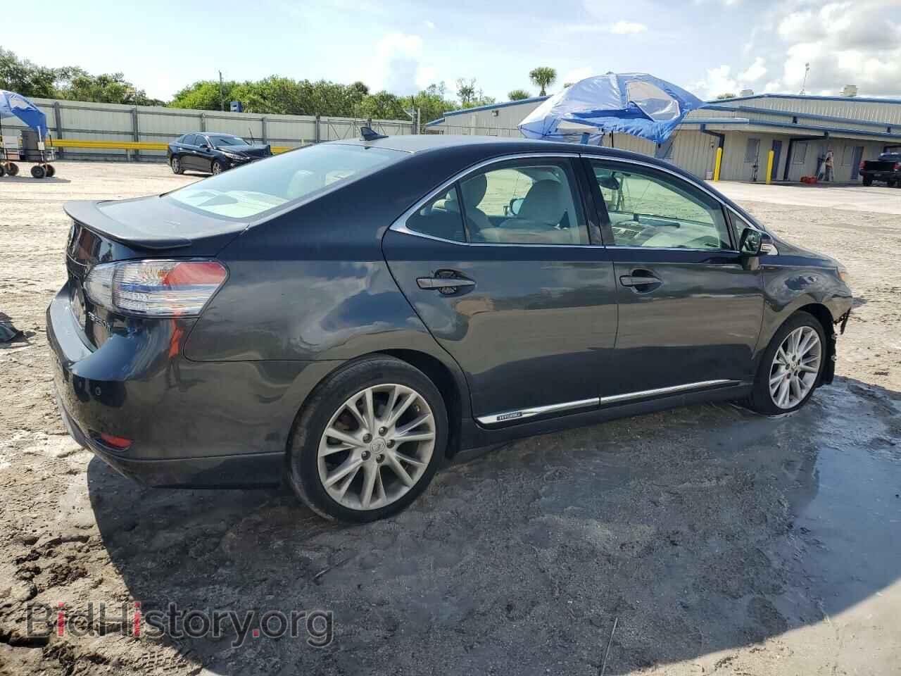 2010 LEXUS HS - VIN: JTHBB1BA2A2010404 - Photo 3