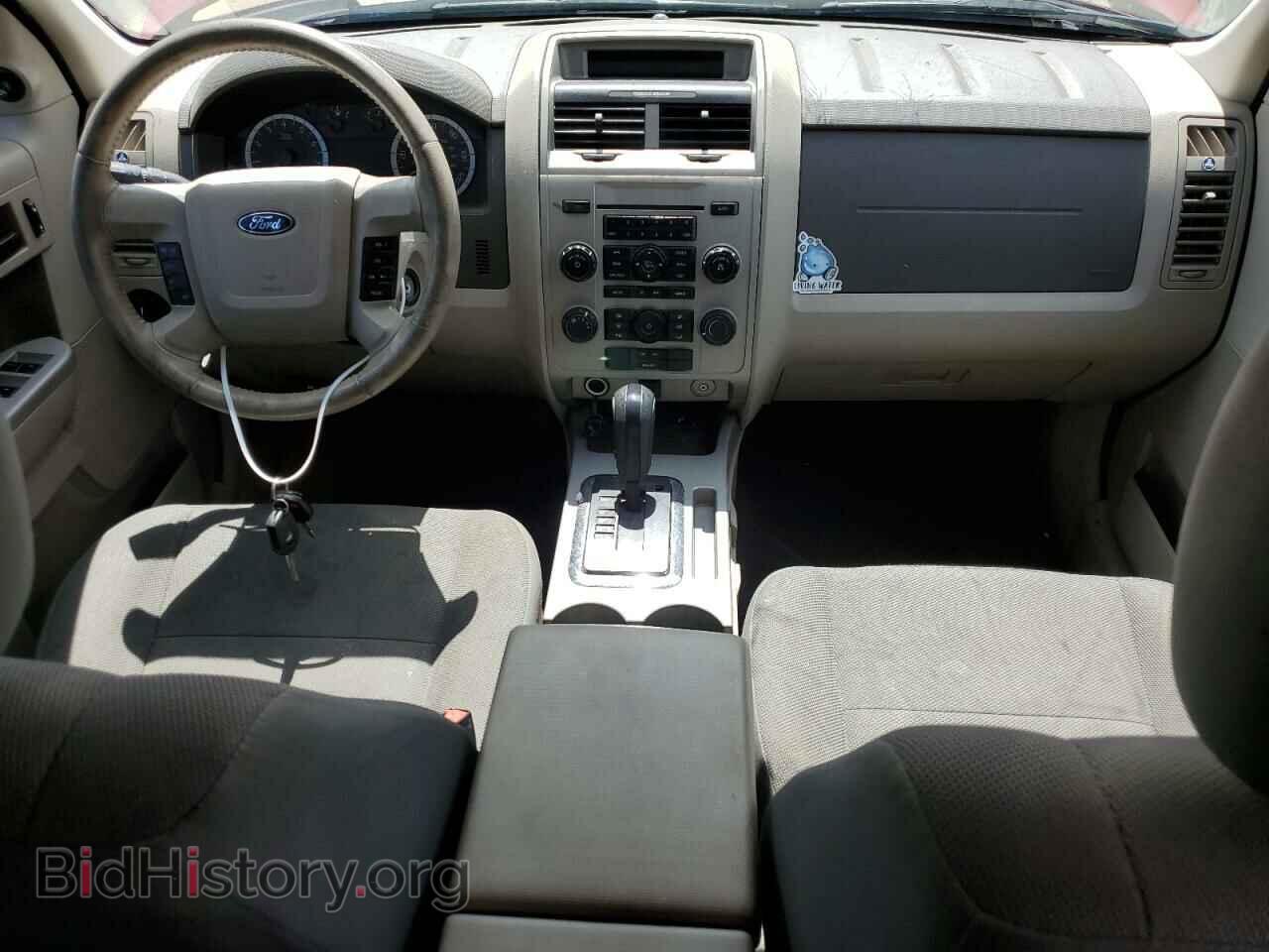 2010 FORD ESCAPE - VIN: 1FMCU9D70AKB18385 - Photo 8