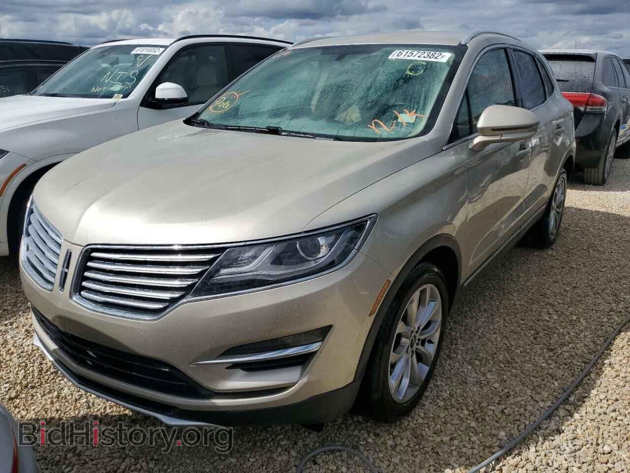 2017 LINCOLN MKC - VIN: 5LMCJ2C98HUL35407 - Photo 2