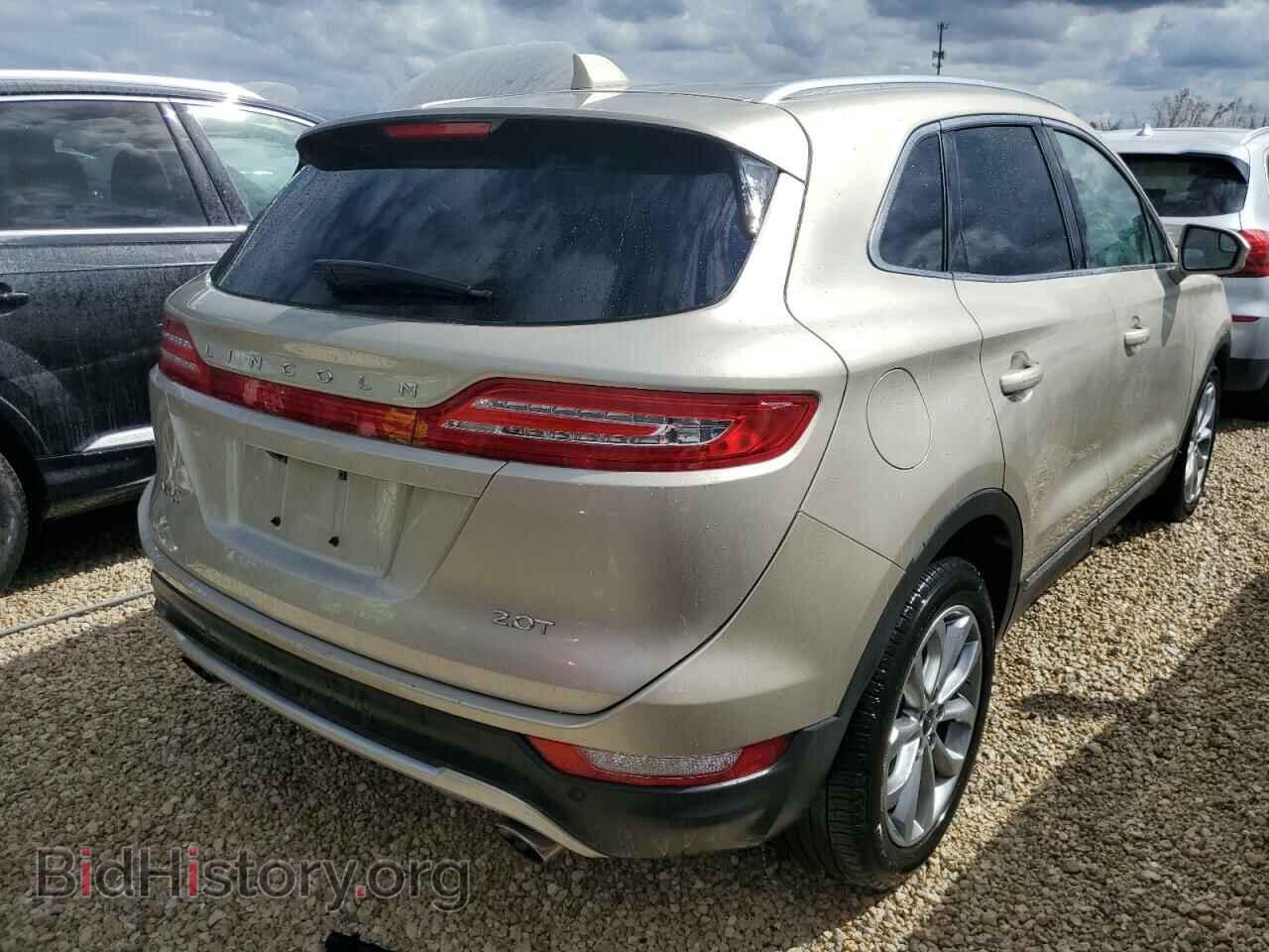2017 LINCOLN MKC - VIN: 5LMCJ2C98HUL35407 - Photo 4