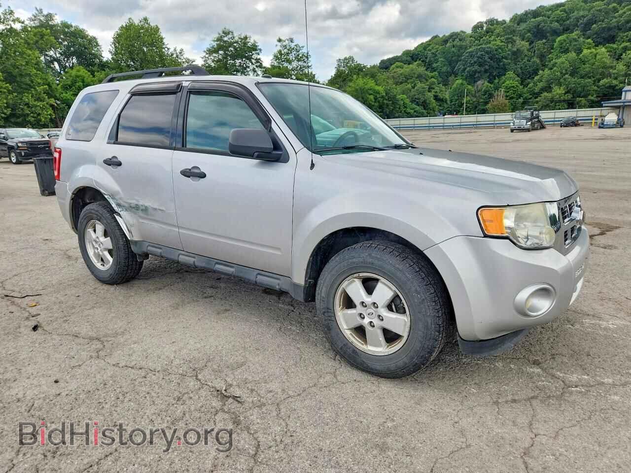 2011 FORD ESCAPE - VIN: 1FMCU9DGXBKC05633 - Фото 4