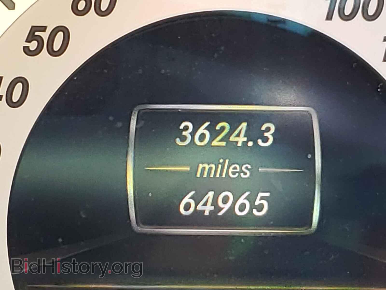 2012 MERCEDES-BENZ C-CLASS - VIN: WDDGF4HB8CA628421 - Фото 8