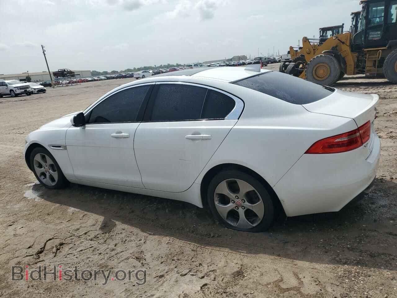 2018 JAGUAR XE - VIN: SAJAR4FX0JCP31311 - Фото 2
