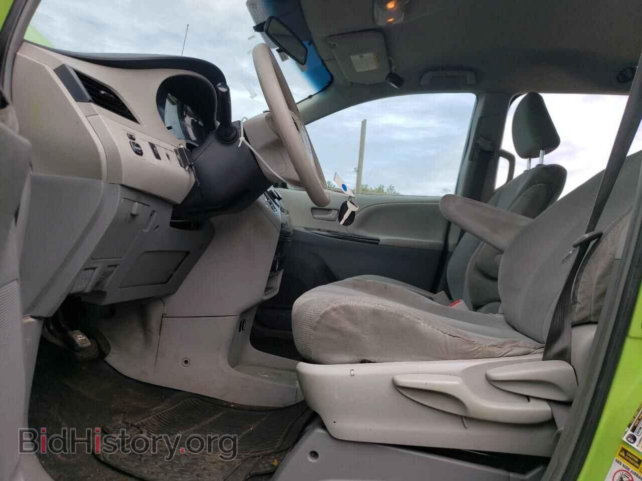 2014 TOYOTA All Models - VIN: 5TDZK3DC0ES436357 - Фото 7