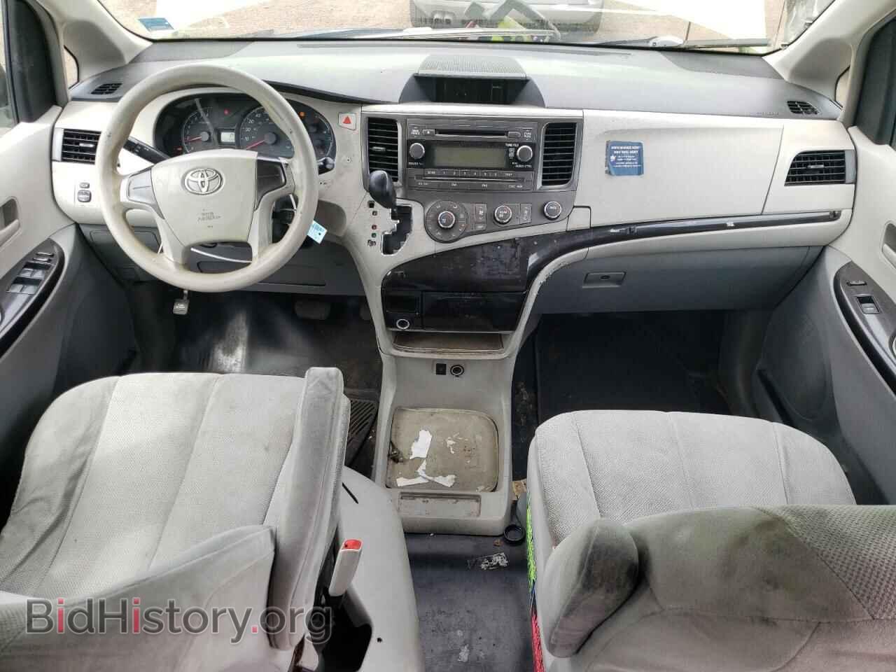 2014 TOYOTA All Models - VIN: 5TDZK3DC0ES436357 - Фото 8