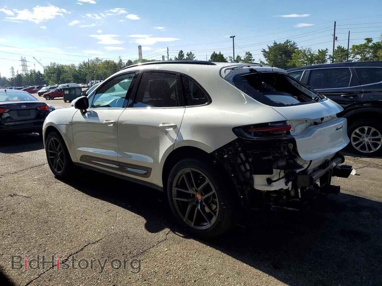 2024 PORSCHE MACAN - VIN: WP1AA2A54RLB20403 - Photo 2