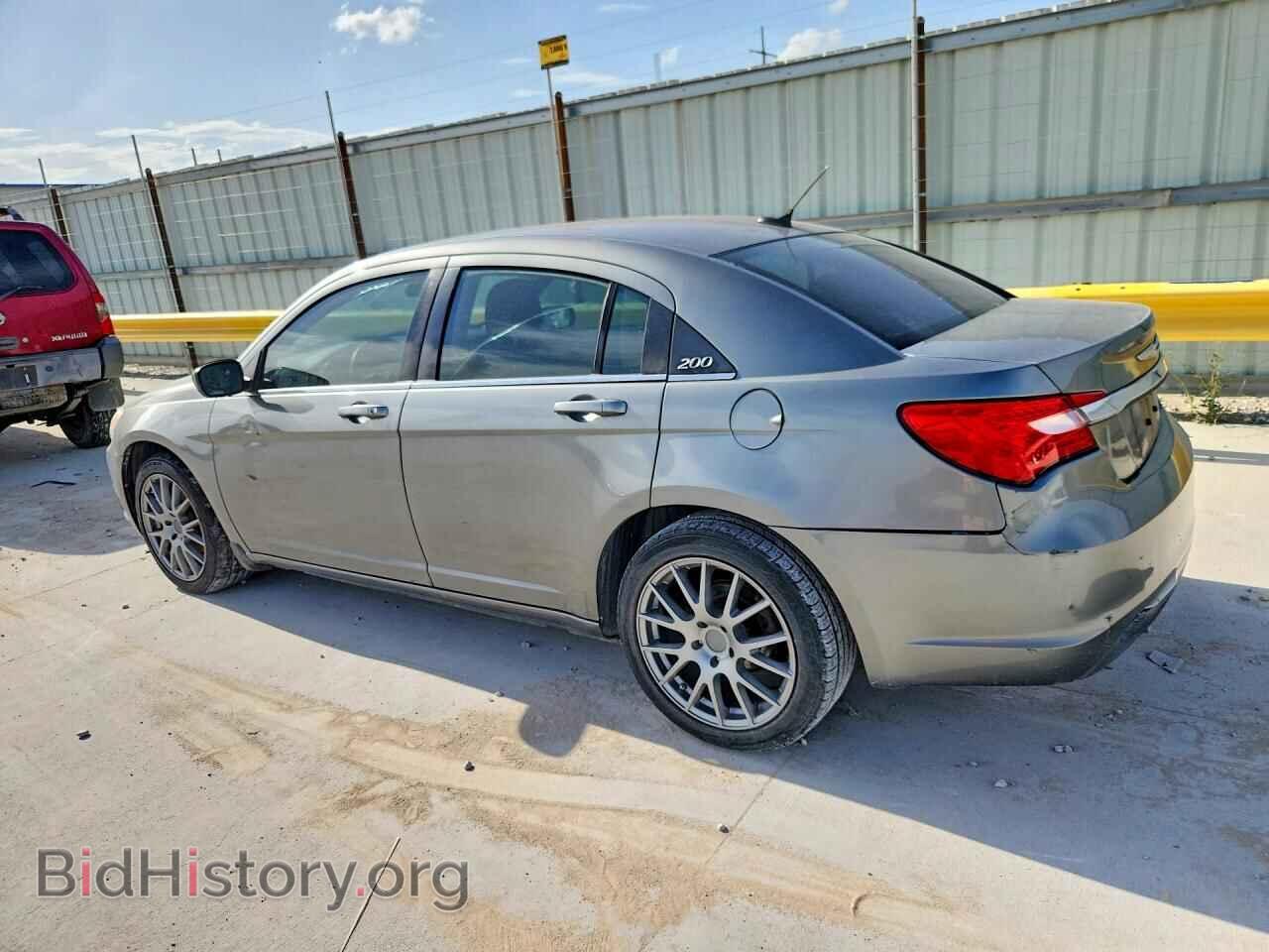 2012 CHRYSLER 200 - VIN: 1C3CCBAB5CN262186 - Photo 2