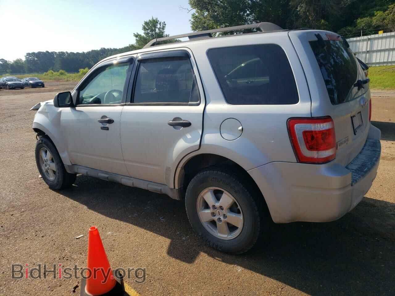 2009 FORD ESCAPE - VIN: 1FMCU03G49KC02850 - Фото 2