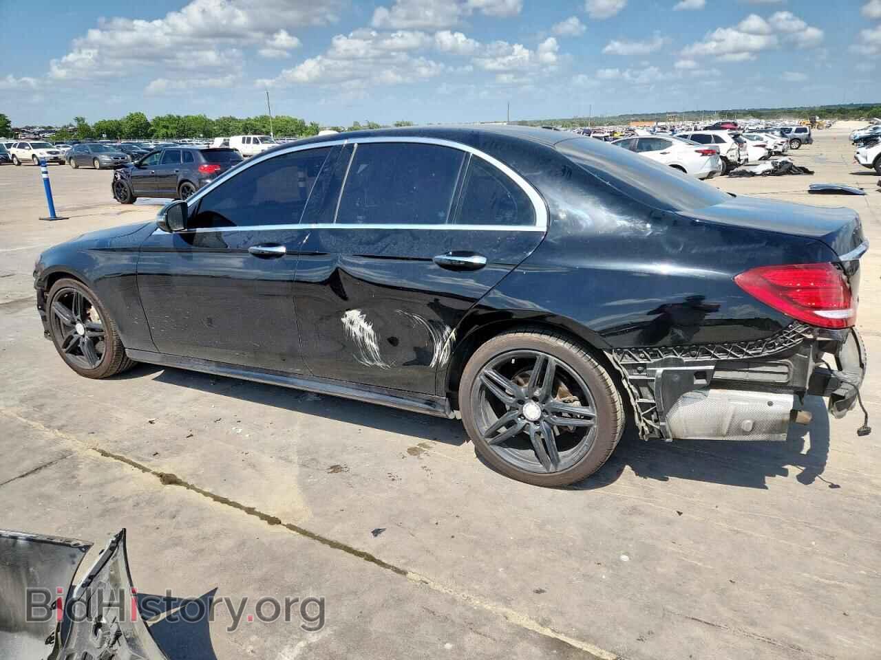 2017 MERCEDES-BENZ E-CLASS - VIN: WDDZF4JB8HA095769 - Фото 2