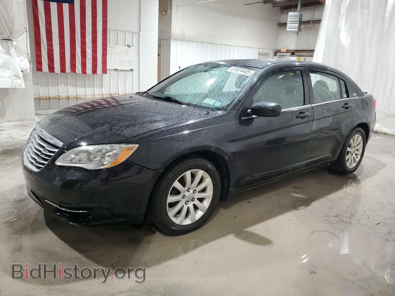 Фотография 1C3BC1FG5BN521235 - CHRYSLER 200 2011