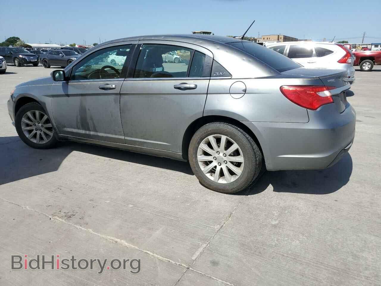 2013 CHRYSLER 200 - VIN: 1C3CCBBB4DN629207 - Фото 2