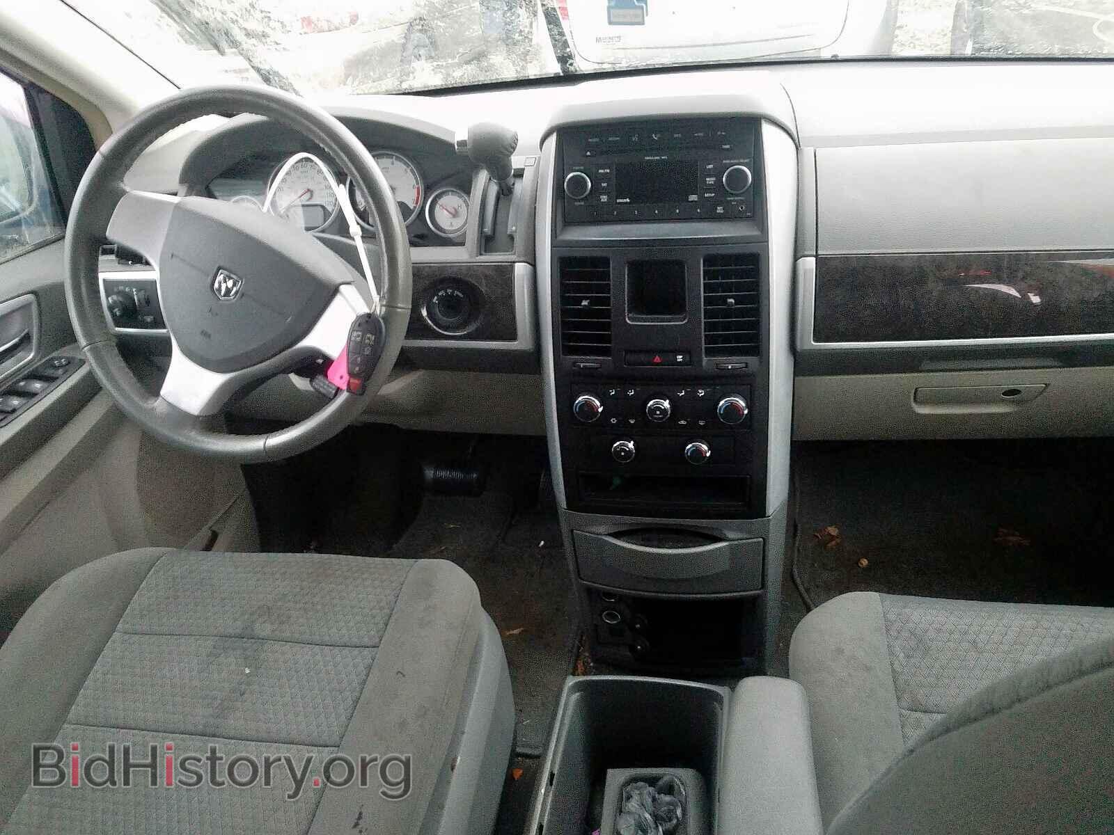 2010 DODGE CARAVAN - VIN: 2D4RN5D1XAR143721 - Фото 9