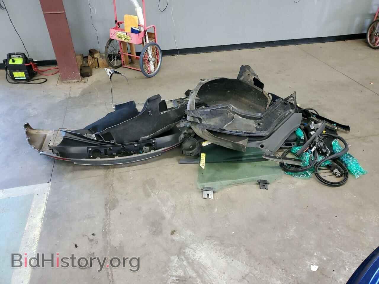 2015 TESLA MODEL S - VIN: 5YJSA1H40FF087248 - Photo 9