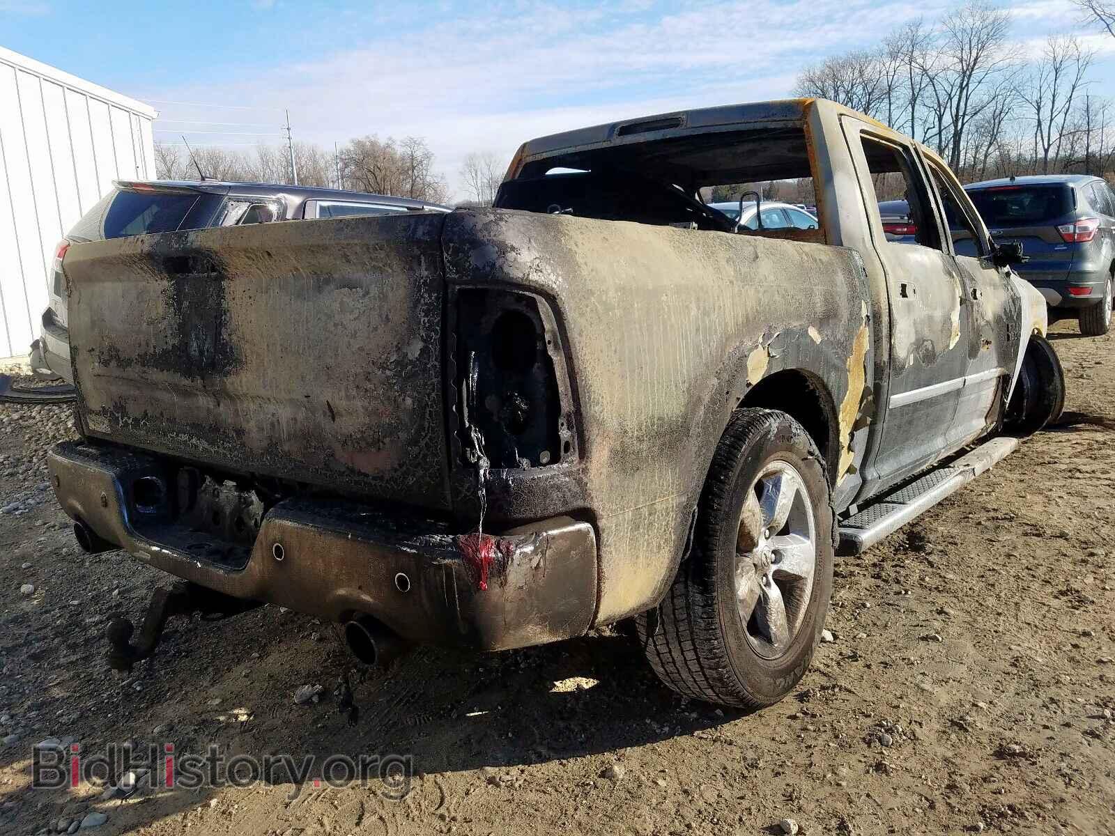 2015 RAM 1500 - VIN: 1C6RR7LM3FS545313 - Photo 4