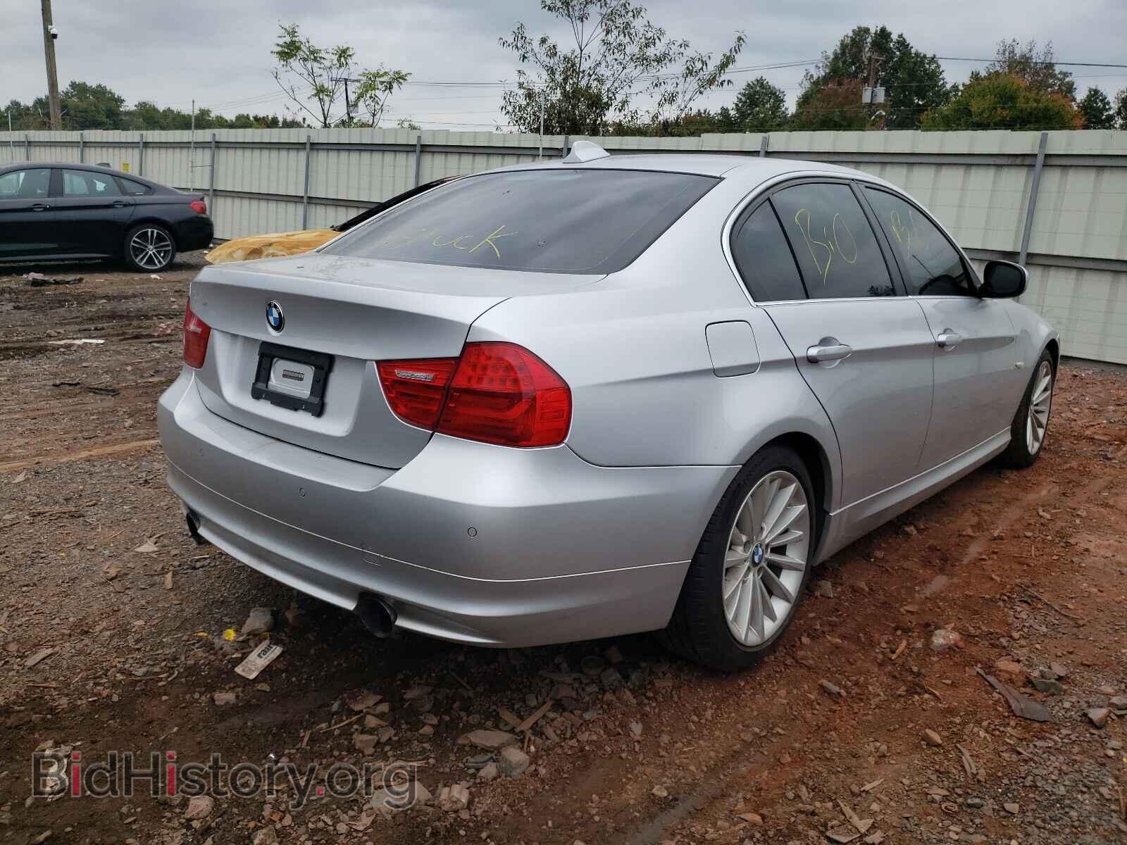 2011 BMW 3 SERIES - VIN: WBAPL5C59BA742479 - Фото 4