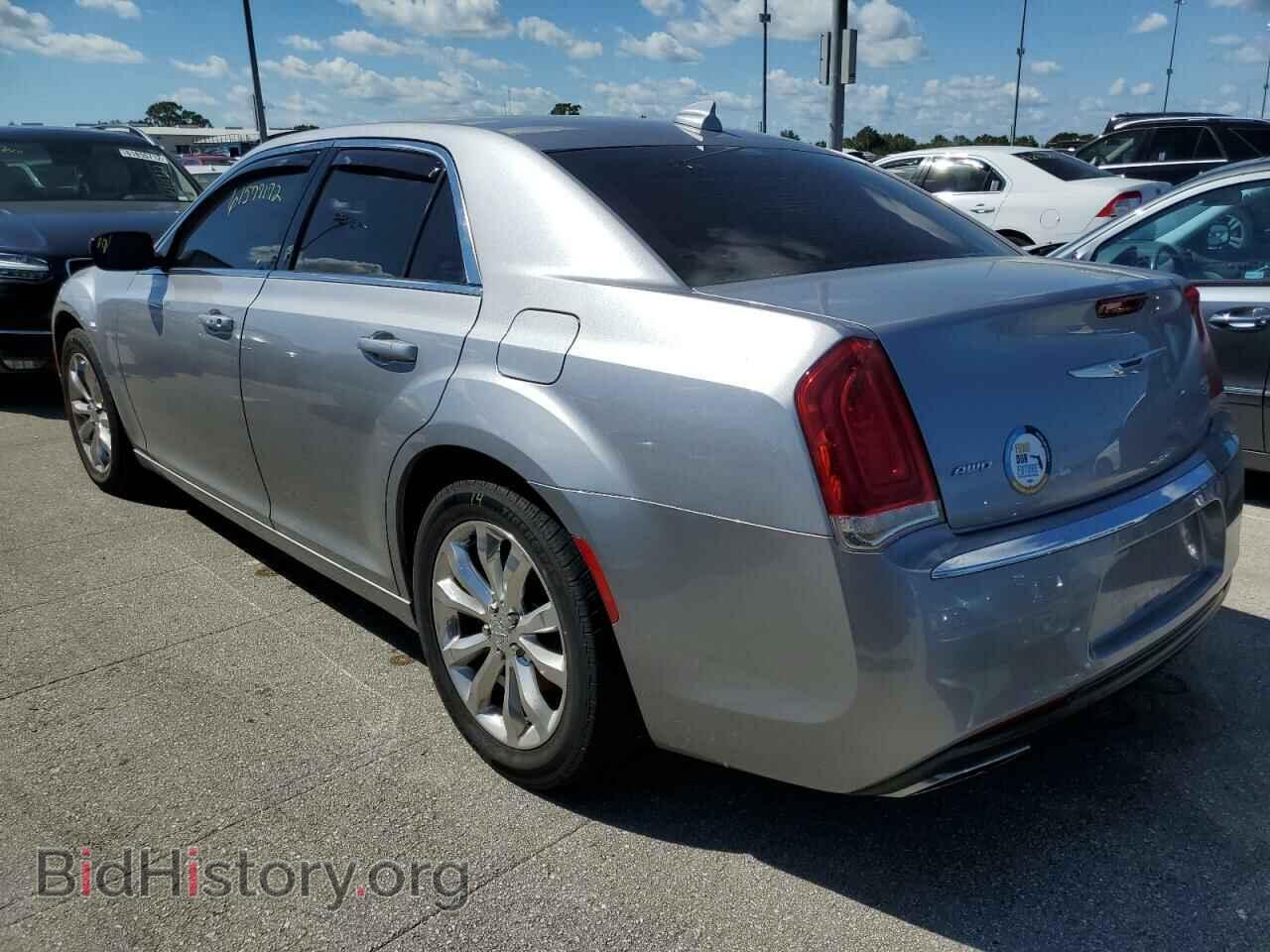 2015 CHRYSLER 300 - VIN: 2C3CCARG9FH736549 - Фото 3