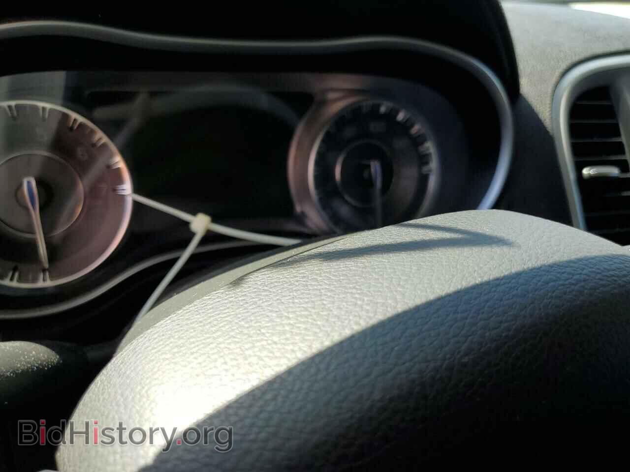 2015 CHRYSLER 300 - VIN: 2C3CCARG9FH736549 - Фото 8