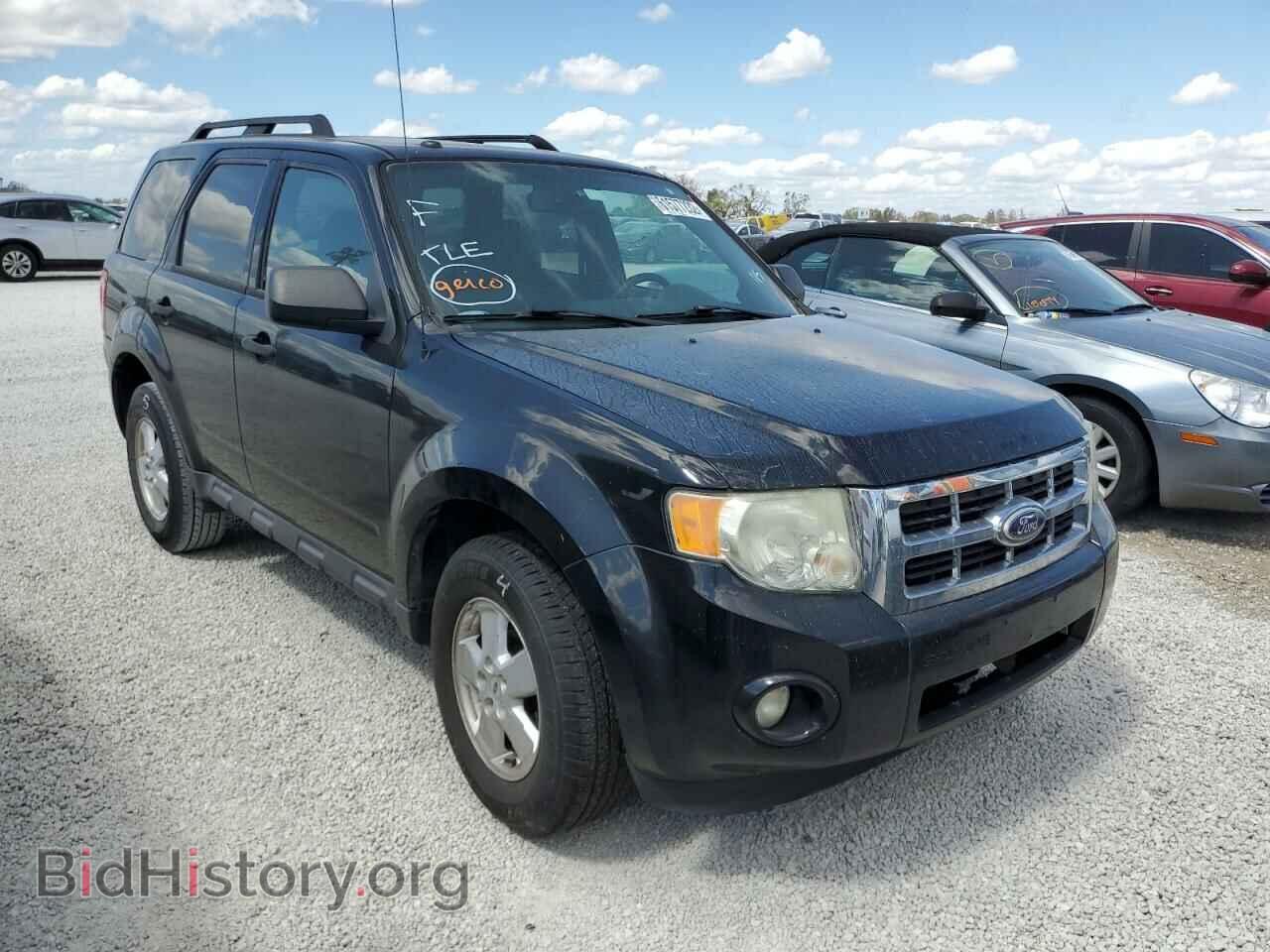 Фотография 1FMCU0D77AKD16229 - FORD ESCAPE 2010