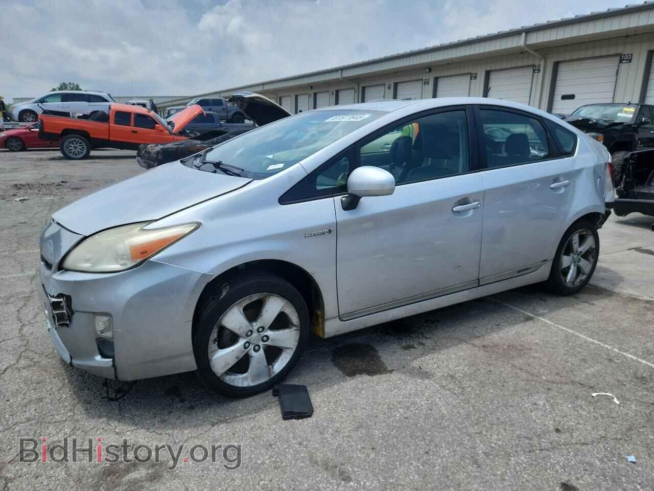 Фотография JTDKN3DU1B0263156 - TOYOTA PRIUS 2011