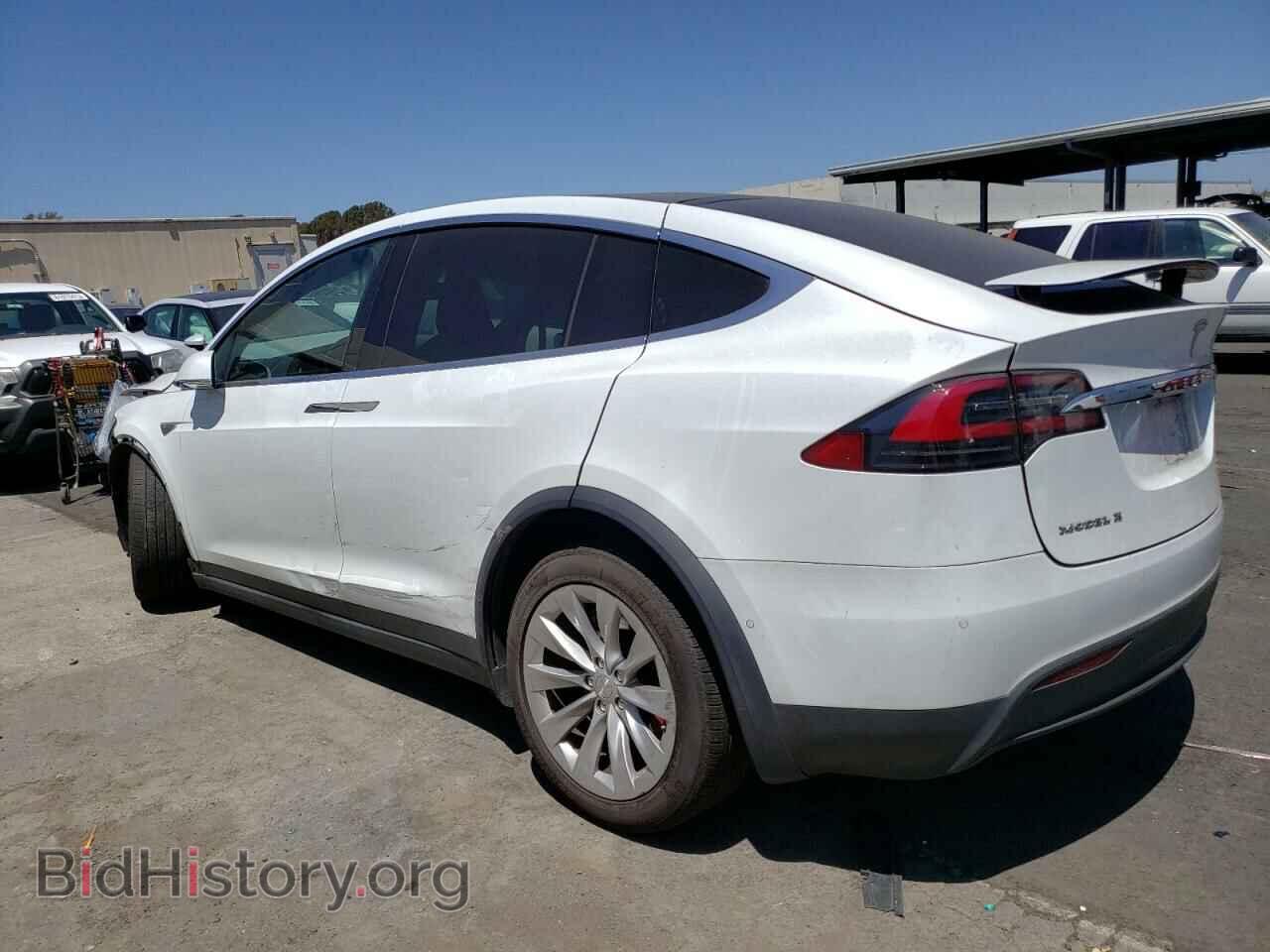 2016 TESLA MODEL X - VIN: 5YJXCBE42GF020811 - Photo 2