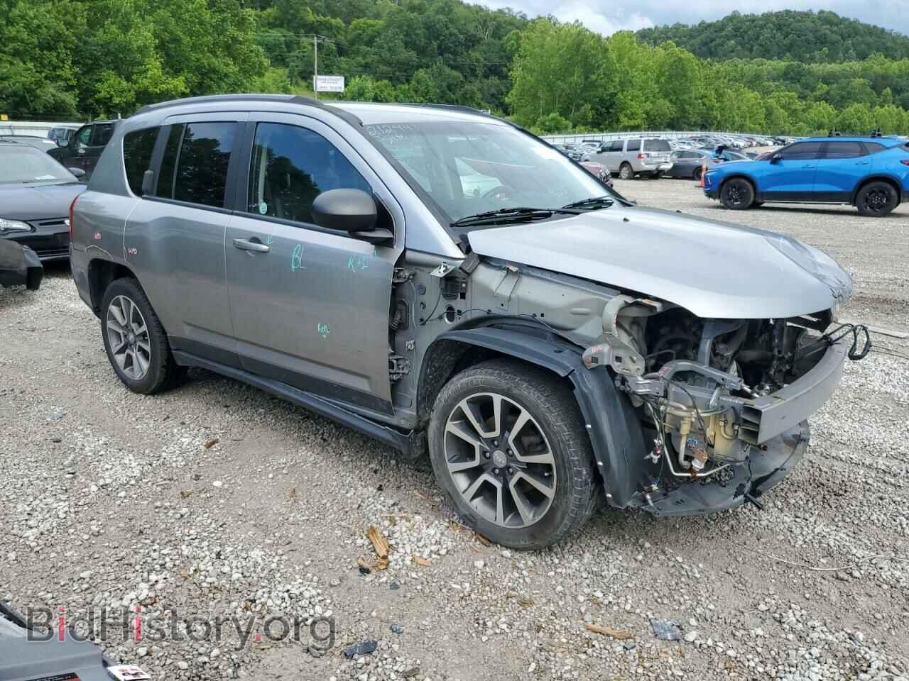 2017 JEEP COMPASS - VIN: 1C4NJCBAXHD166993 - Фото 4