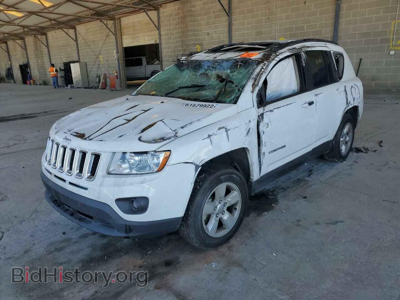 2013 JEEP COMPASS - VIN: 1C4NJCEA6DD187684 - Photo 2