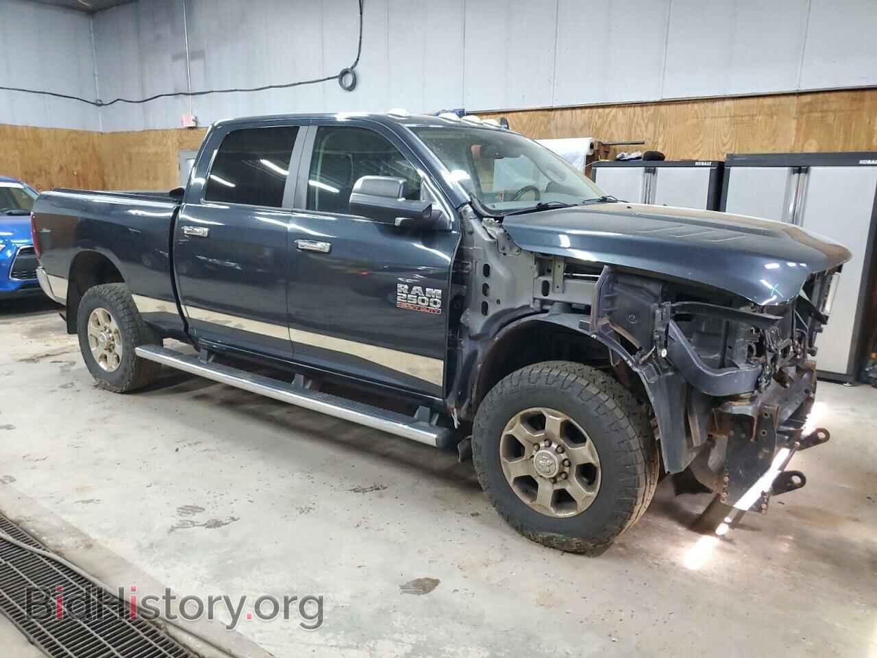 2016 RAM All Models - VIN: 3C6UR5DJ5GG354083 - Photo 4