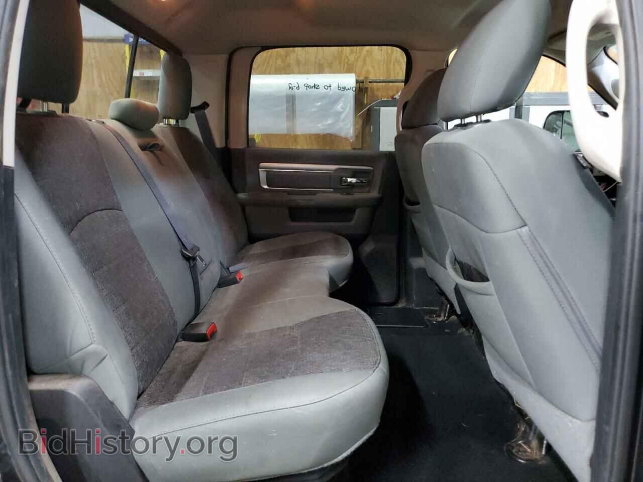 2016 RAM All Models - VIN: 3C6UR5DJ5GG354083 - Photo 10