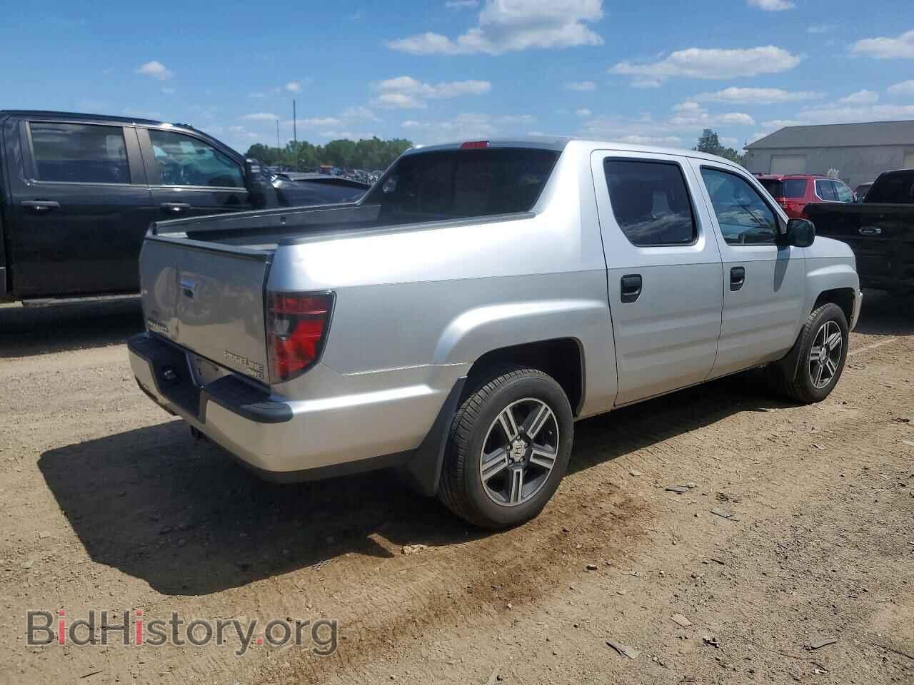 2013 HONDA RIDGELINE - VIN: 5FPYK1F78DB011124 - Фото 3