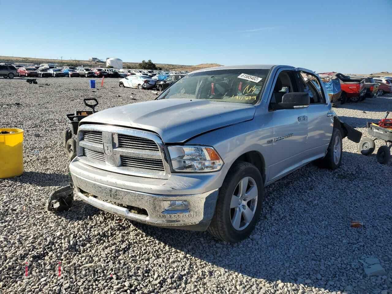 2011 DODGE RAM 1500 - VIN: 1D7RV1CT7BS630602 - Фото 2