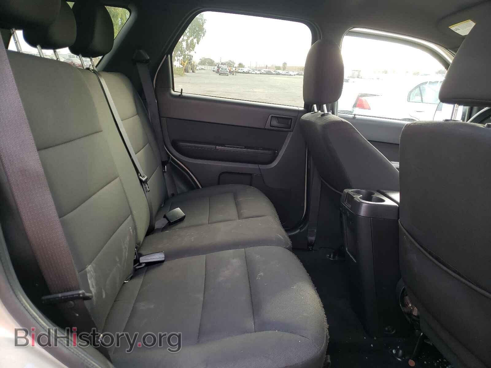 2011 FORD ESCAPE - VIN: 1FMCU0DG1BKB73263 - Фото 6