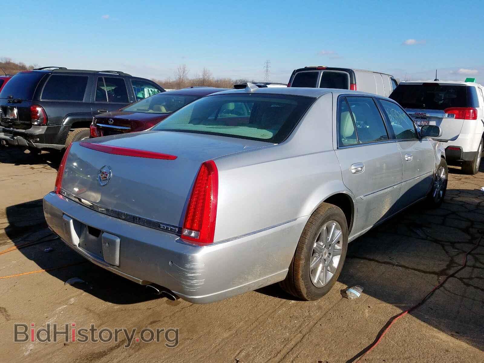 2011 CADILLAC DTS - VIN: 1G6KH5E69BU143698 - Фото 4