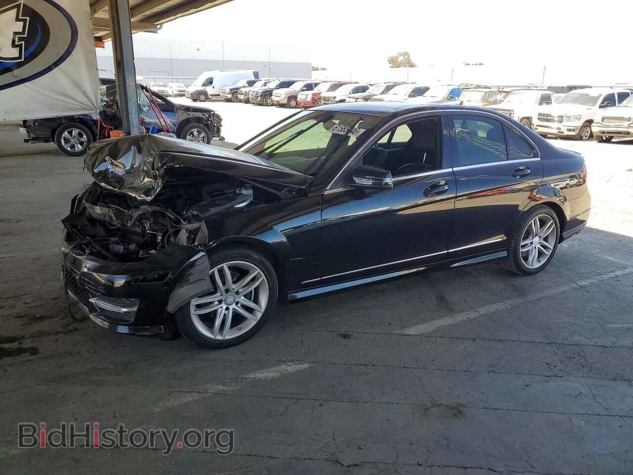 Photo WDDGF4HB4EA943199 - MERCEDES-BENZ C-CLASS 2014