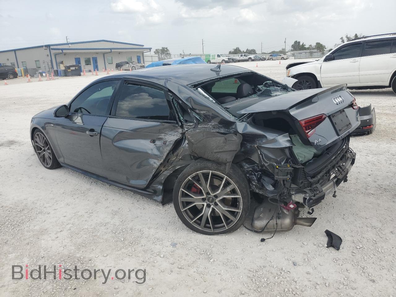 2019 AUDI A4 - VIN: WAUENAF47KN018733 - Фото 2