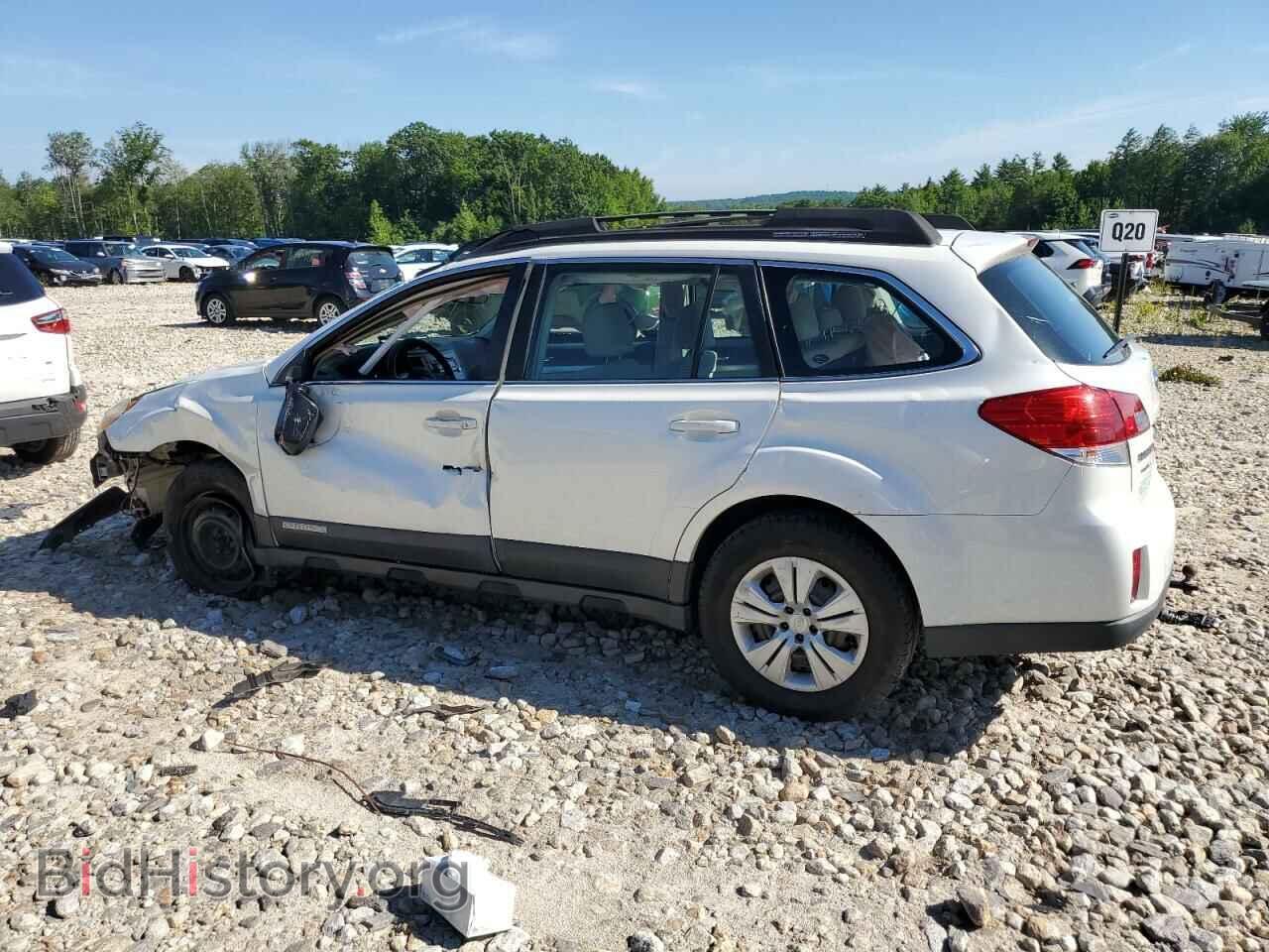 2011 SUBARU OUTBACK - VIN: 4S4BRBAC8B3389681 - Фото 2