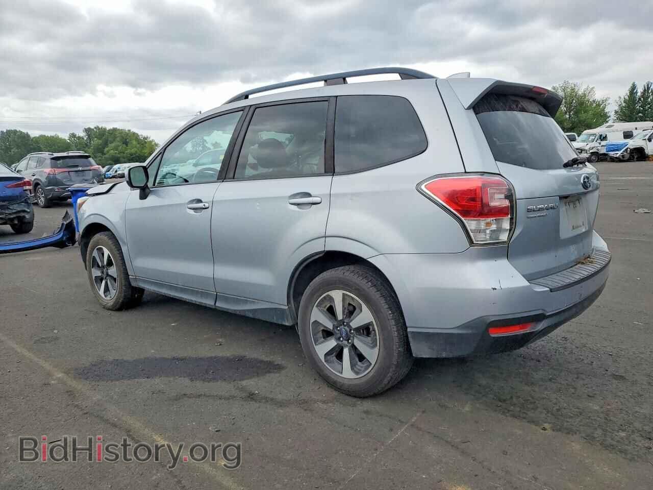 2018 SUBARU FORESTER - VIN: JF2SJAEC4JH479882 - Фото 2