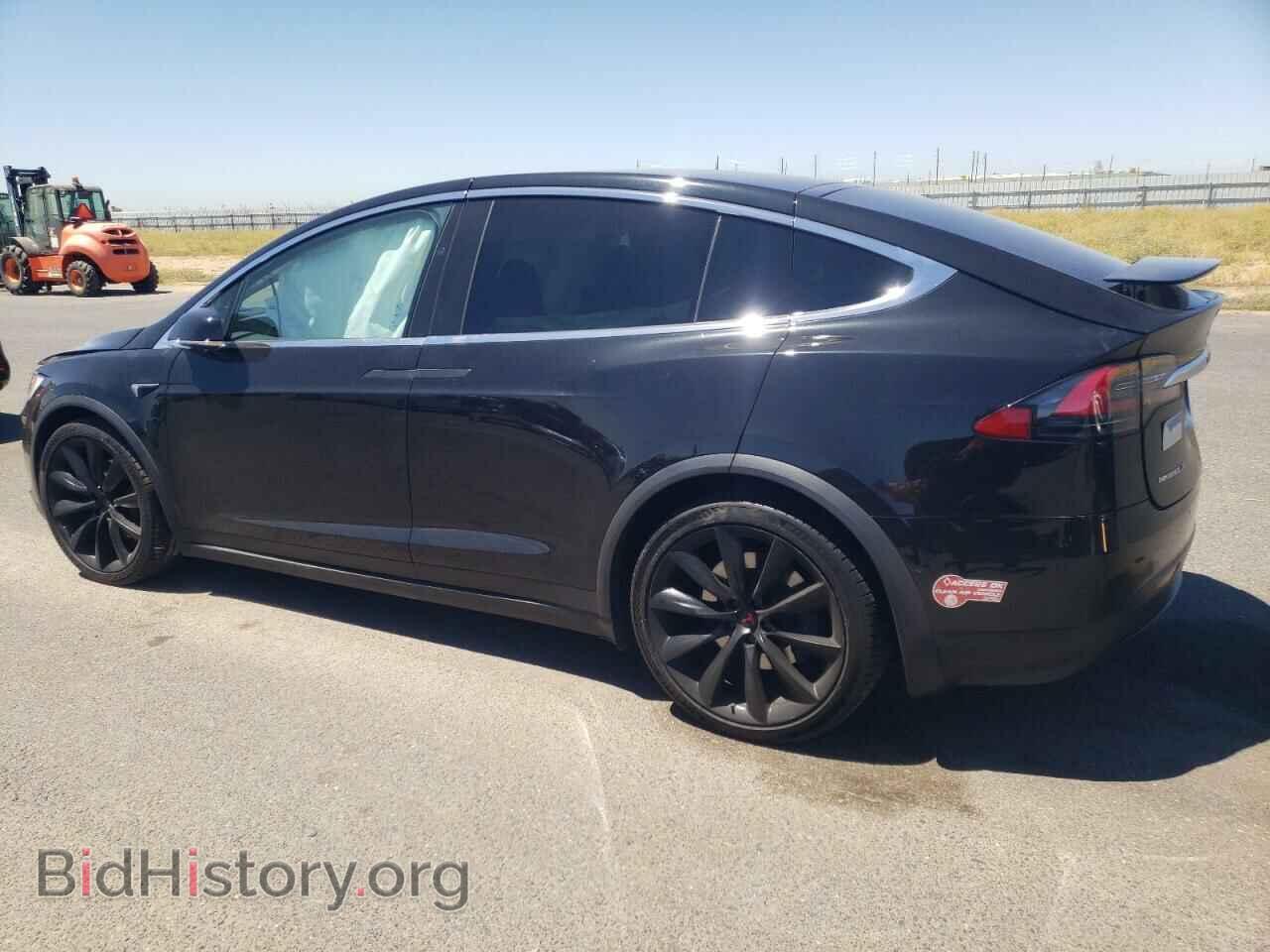 2018 TESLA MODEL X - VIN: 5YJXCAE29JF090919 - Photo 2