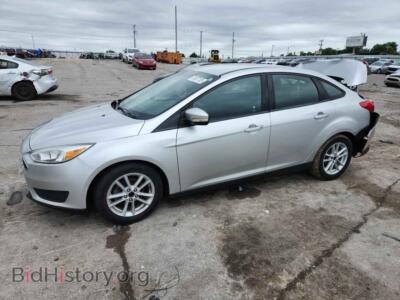 2017 Ford FOCUS SE, silver — VIN 1FADP3F22HL263033, Copart